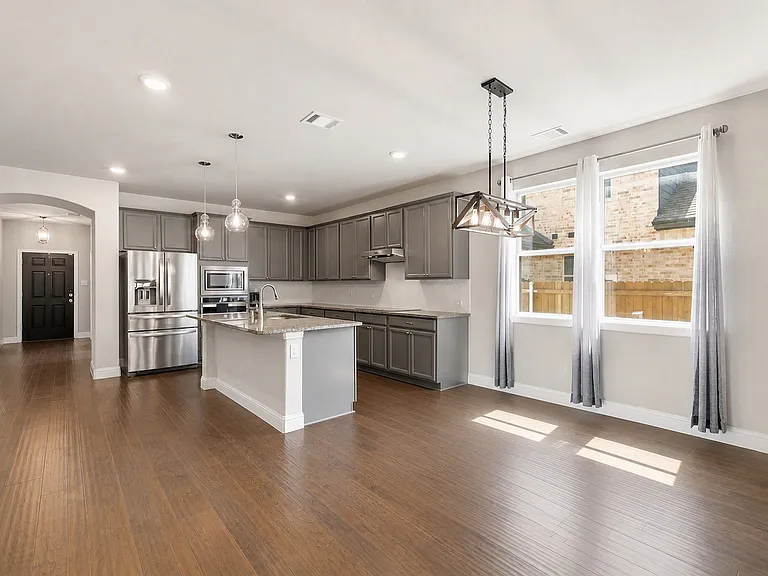 4132 Kyles Landing Dr — Photo 6