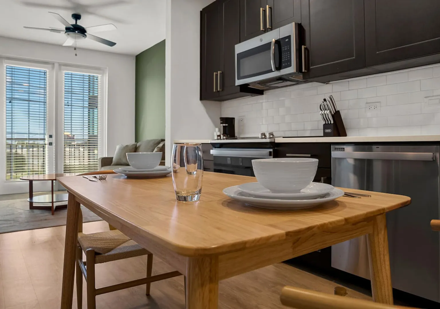 Spectacular 1-Bedroom | Walk to Raymond James! — Photo 2
