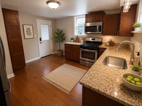 825 Southern Ave, Pittsburgh, PA 15211