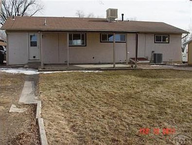 3rd image of 37 Loch Lomond Ln