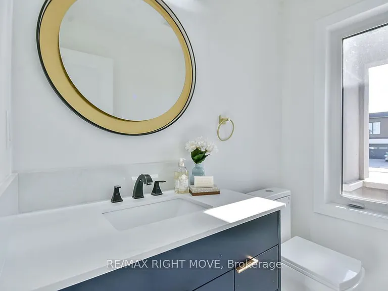 3721 Quayside Dr — Photo 4