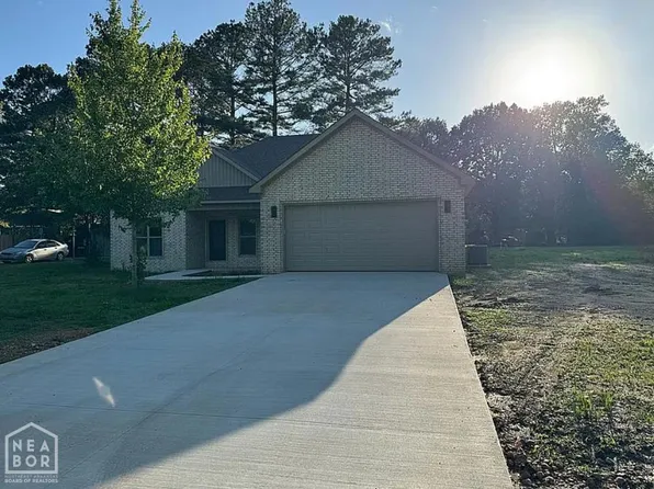 104 Eason St, Brookland, AR 72417