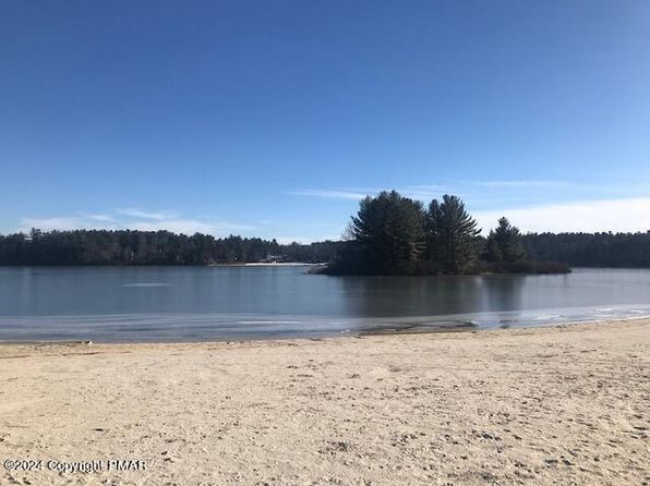 1507 Evergreen Rd, Pocono Pines, PA 18350