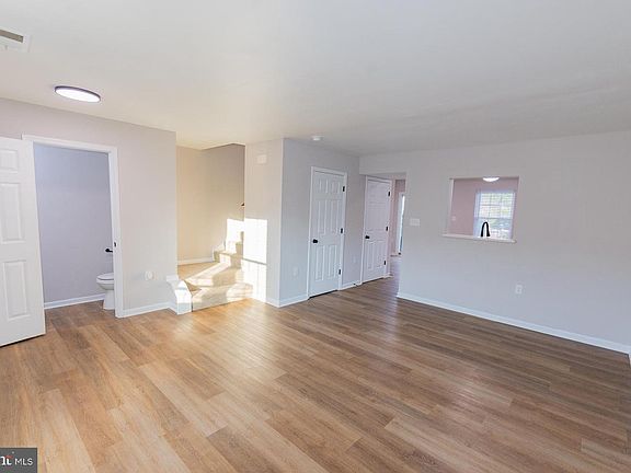 4th image of 111 Checko Ct