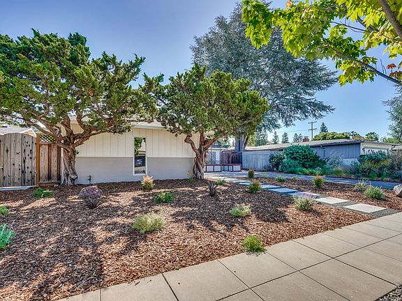 2nd image of 3238 Todd Way