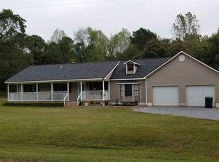 820 County Road 14, Muscadine, AL 36269