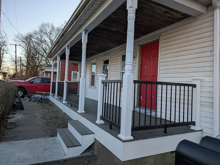 123 E Water St — Photo 9