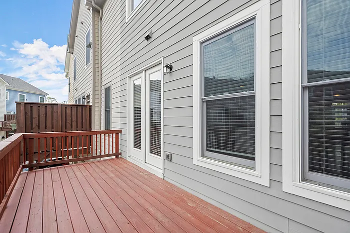 427 Suwanee Park Ter — Photo 26