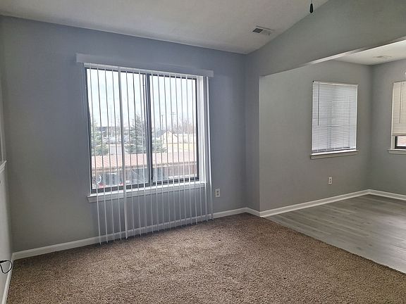 3rd image of 24170 Ashford Ln