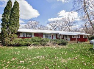 4704 Lindwall Rd, Harvard, IL 60033