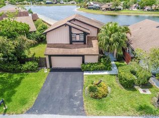 5108 SW 149th Pl, Miami, FL 33185