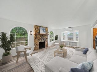 433 Louisa Ave, Wyckoff, NJ 07481