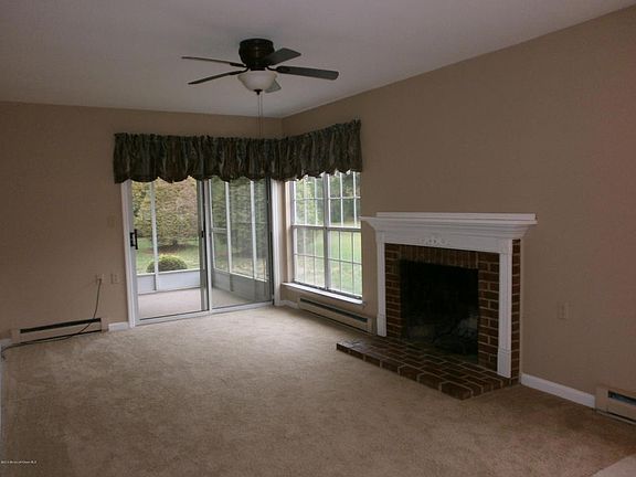 5th image of 51 Normanton Ave