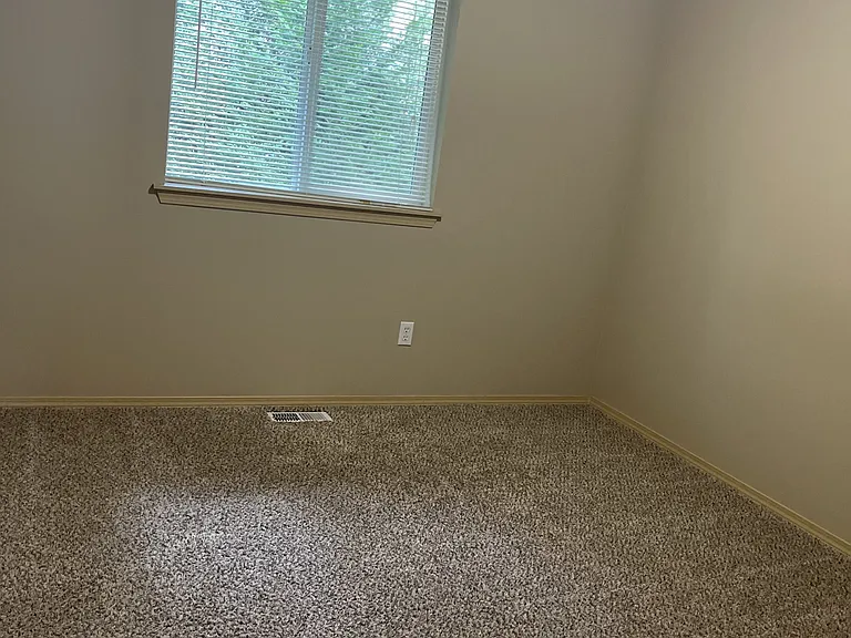 5629 Sandpiper