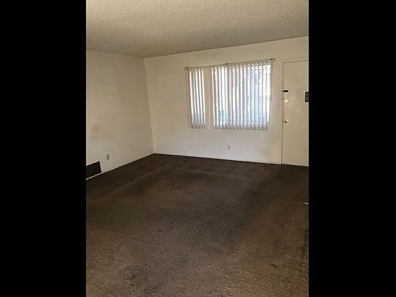 4th image of 631 Lemar Park Dr APT B