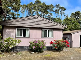 2460 S Pleasant Dr, Westport, WA