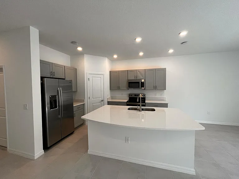 3585 Anibal St — Photo 6