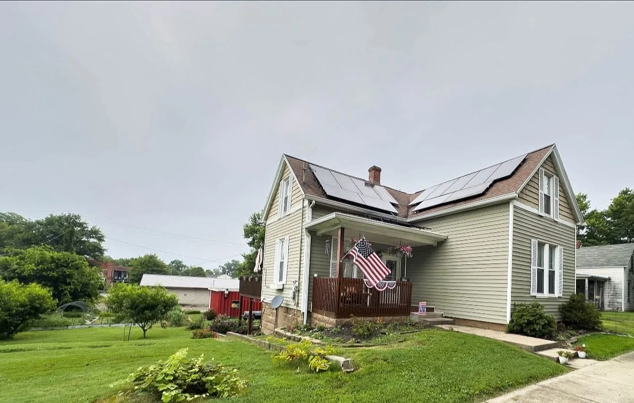 421 9th St photo 1