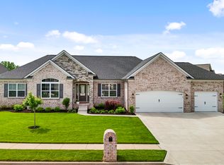 102 Oak Hill Ln, Georgetown, KY 40324