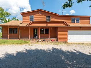 23611 E 300th Rd, Chelsea, OK 74016