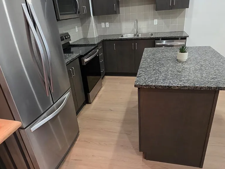11 Applewood Ln #120 — Photo 8