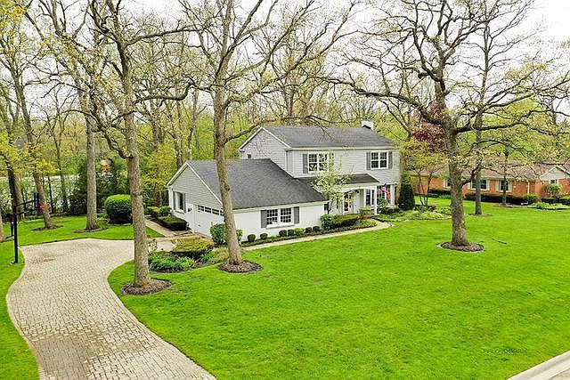 1st image of 3 Londonderry Ln
