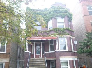 4116 W Cermak Rd, Chicago, IL 60623