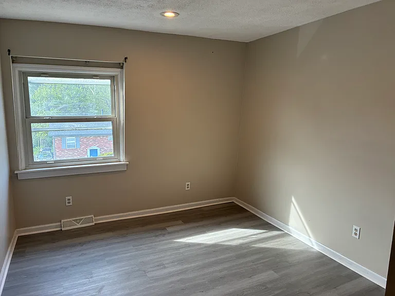 3424 Sutherland Dr — Photo 19