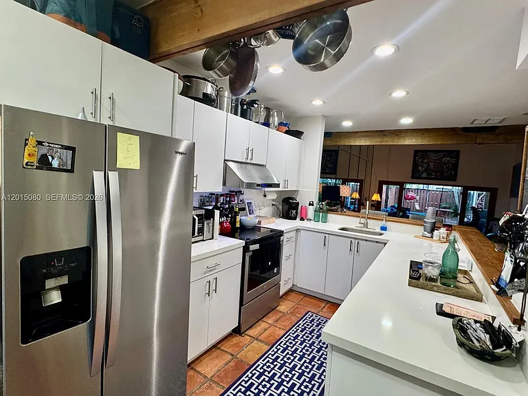1260 SE 2nd St #1260 — Photo 5