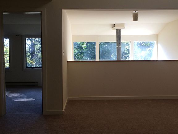 5th image of 7532 Norwood Ave