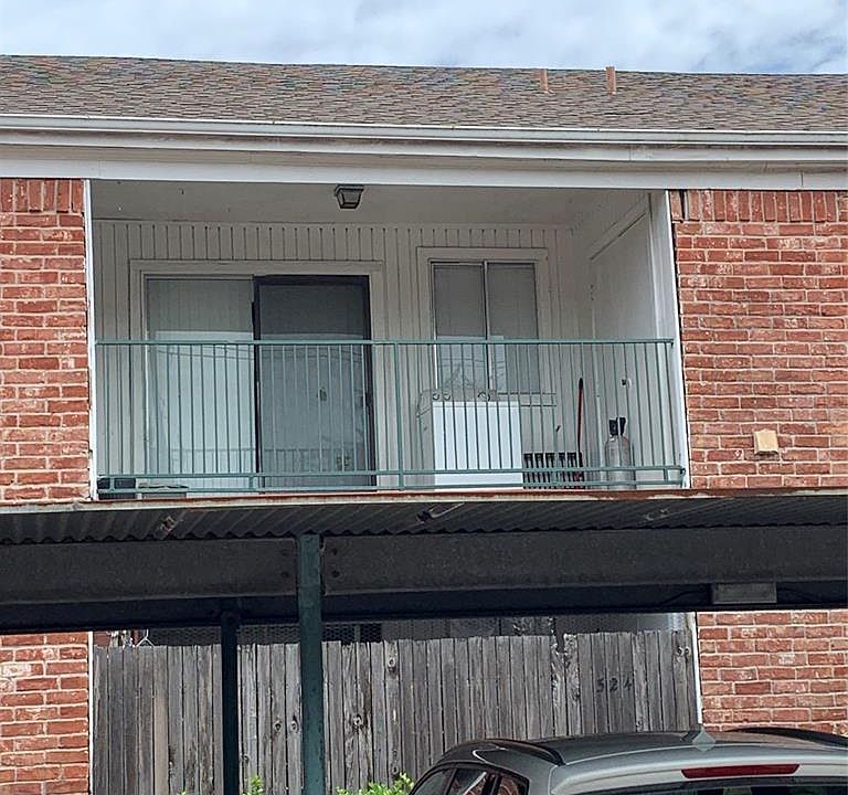 1st image of 9201 Clarewood Dr #325