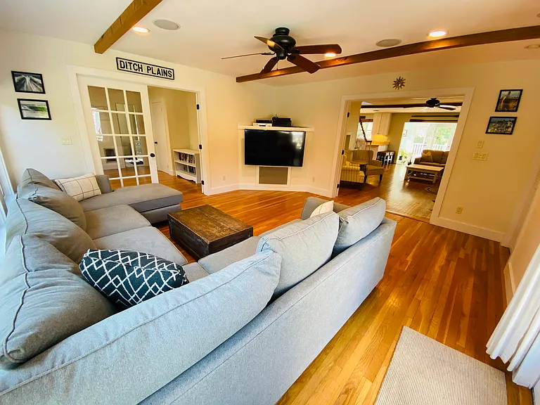 69 Accabonac Rd — Photo 12