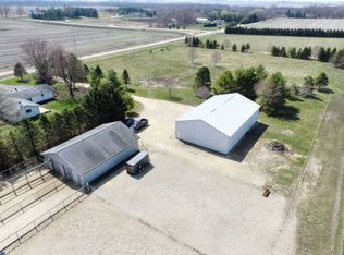 15520 E McNeal Rd, Monroe Center, IL 61052