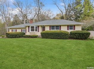 1465 N Ocean Ave, Medford, NY 11763