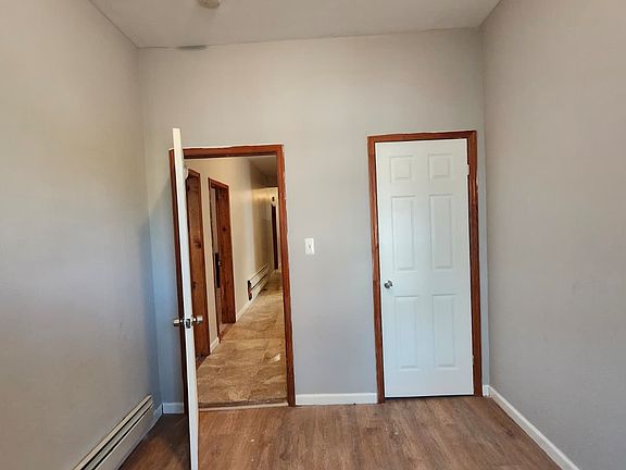 5th image of 3287 Hull Ave Floor 2