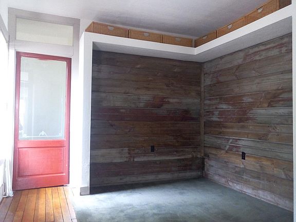 3rd image of 225 N Water St #A