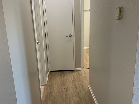 3rd image of 633 New Los Angeles Ave
