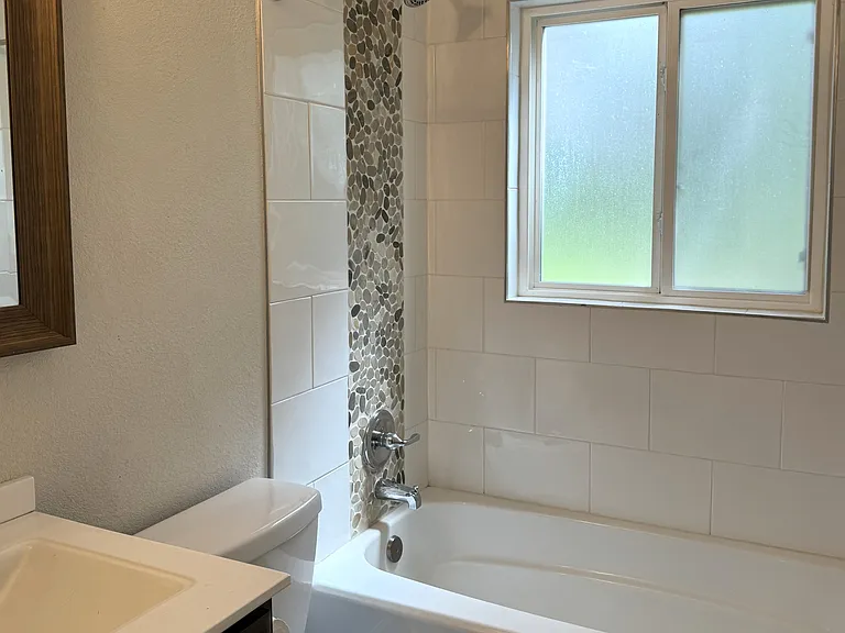 4586 E Dartmouth Ave — Photo 8