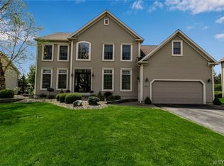 5632 Woodruff Dr, Clarence Center, NY 14032