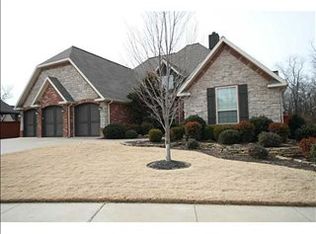 4900 SW Newcastle Rd, Bentonville, AR 72713