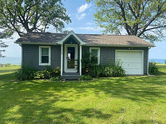 3rd image of 9006 Shore Dr