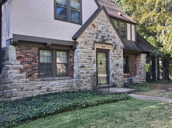 445 W 66th Ter, Kansas City, MO 64113