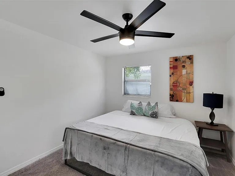 4731 W Montgomery Ave — Photo 47