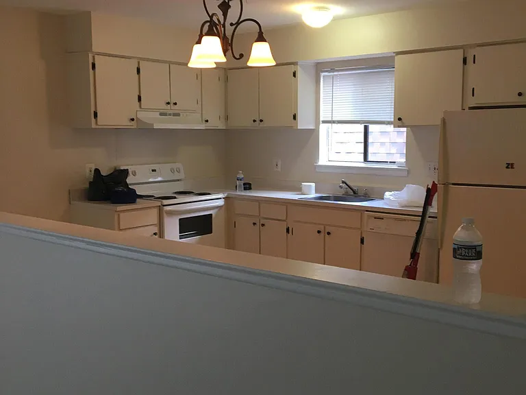 706 Meadow Woods Ln — Photo 17