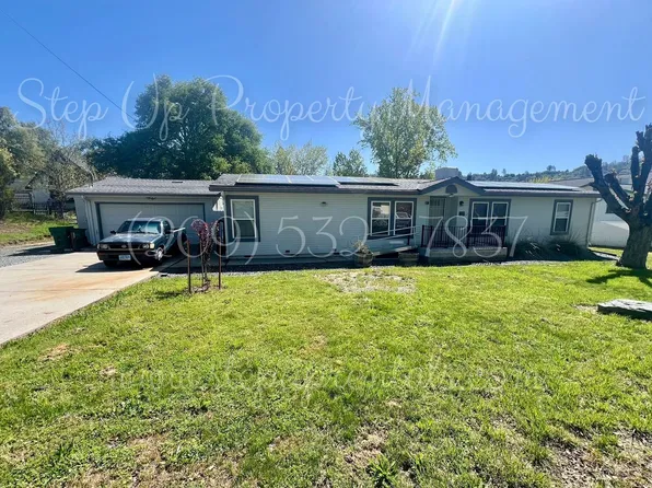 20625 Adams Ct, Soulsbyville, CA 95372