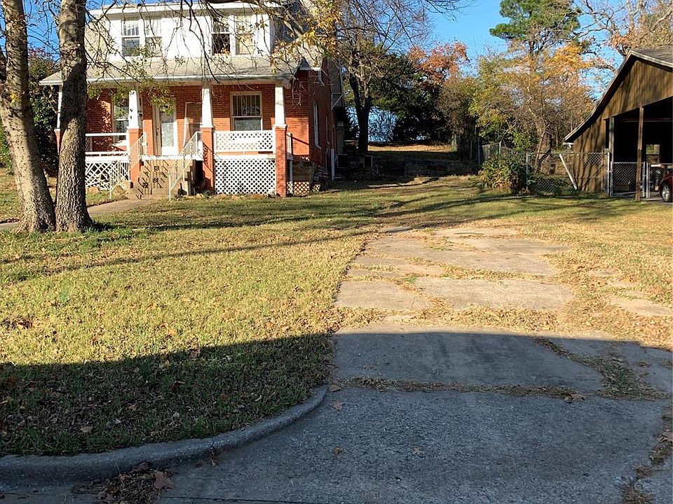 1st image of 603 E Polk Ave