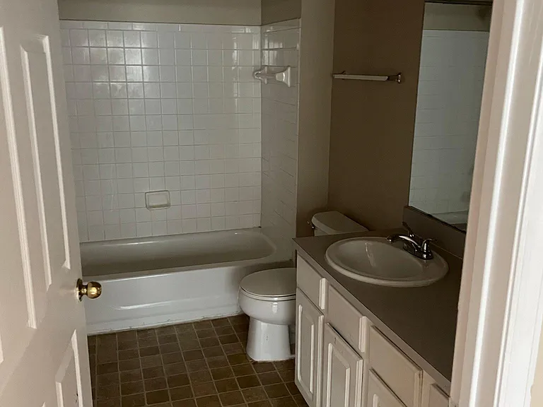 13703 Richmond Park Dr N #2806 — Photo 7