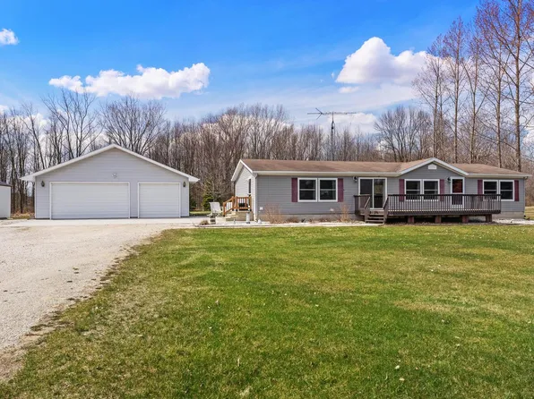 15798 Lakeshore ROAD, Cleveland, WI 53015