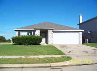 6119 De Lollis Dr, Grand Prairie, TX 75052
