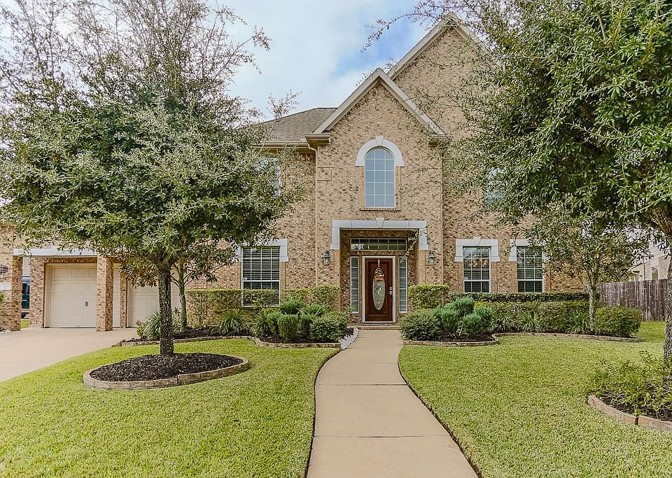 1st image of 5227 Fountainbrook Ln